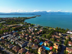 Quarzo Apt- Comfort in piscina a Sirmione